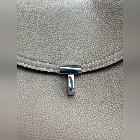 Designer Inspired Bag - Picture 4 of 7